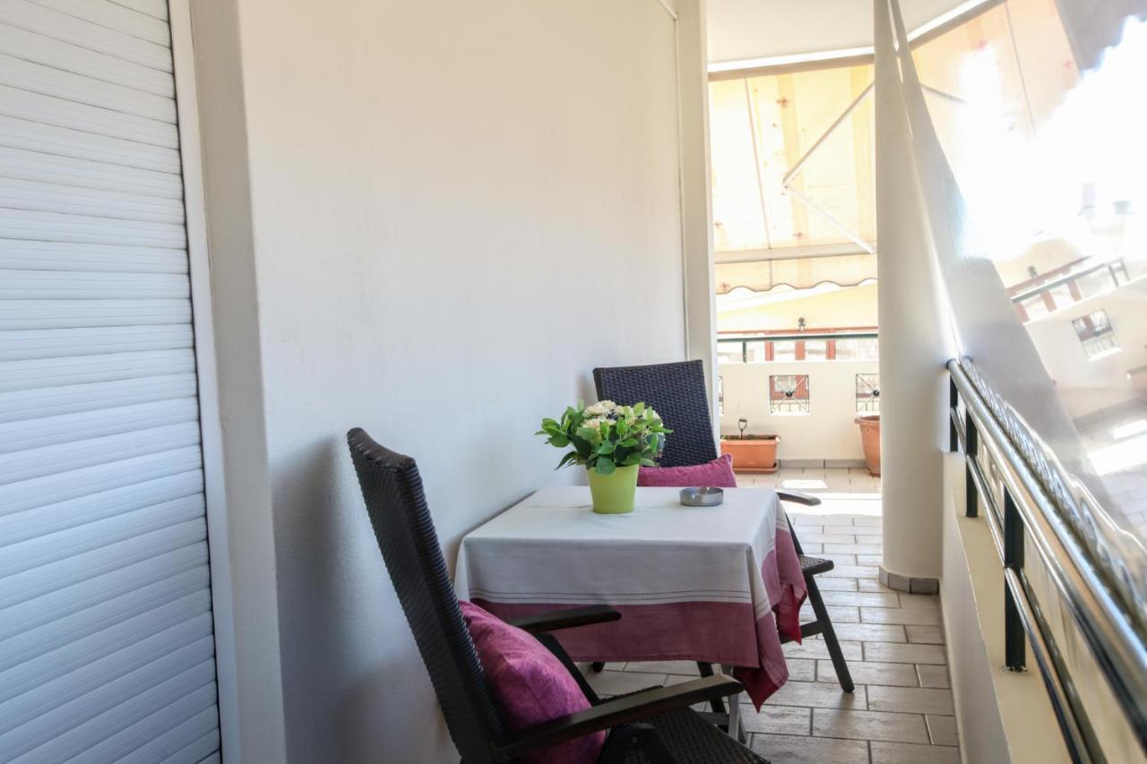 Grand Meteora Central Luxury Apartment 칼람파카 외부 사진